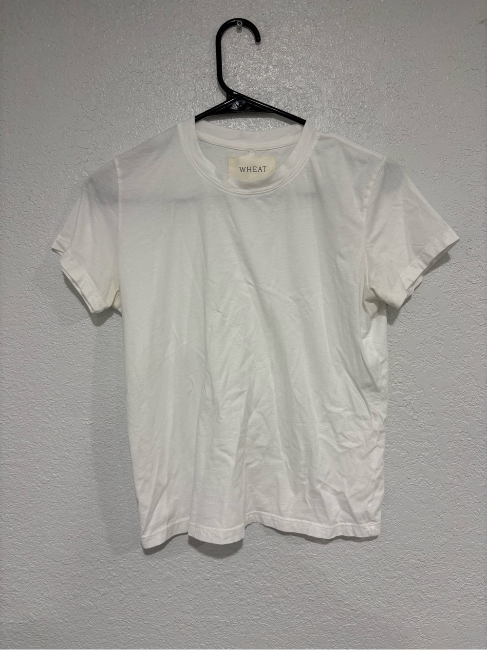 Wheat Short-Sleeve Crew Neck T-Shirt in White